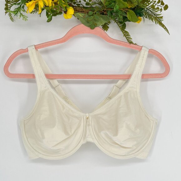 Wacoal Basic Beauty Full Figure Seamless Underwire Bra, Size 42D  85519 - Picture 2 of 8